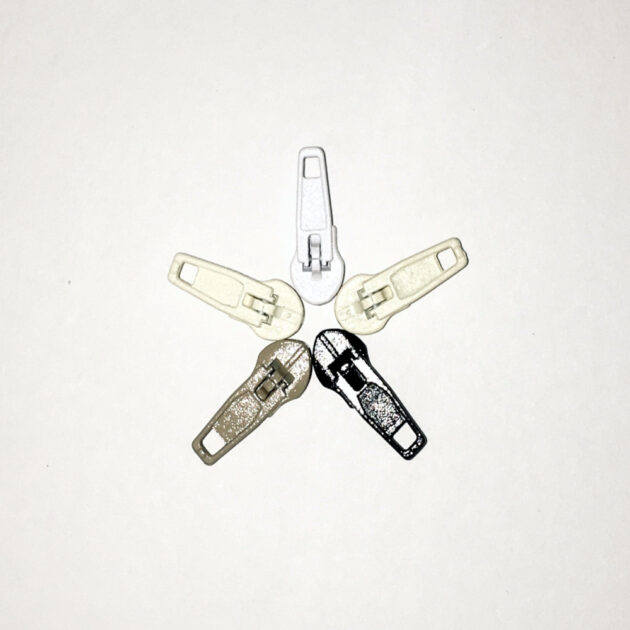 #2.5 Nylon Sliders